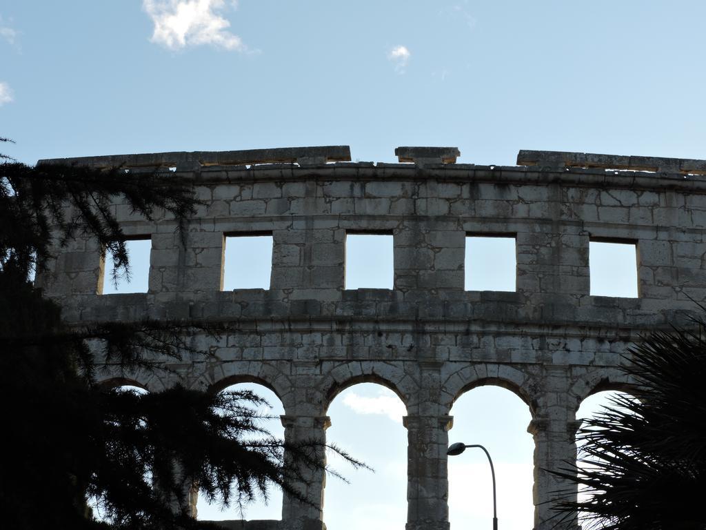 Studio In Pula Center Εξωτερικό φωτογραφία